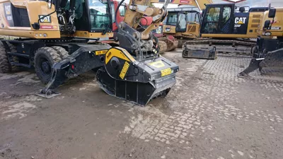 471184