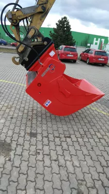 471243