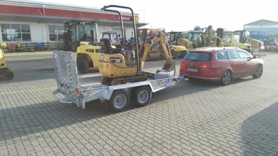 471251