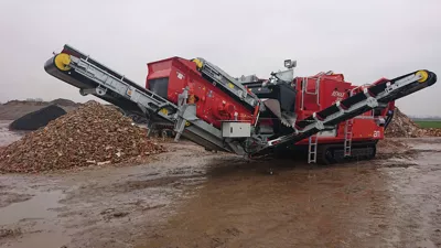 471349