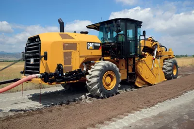 471600