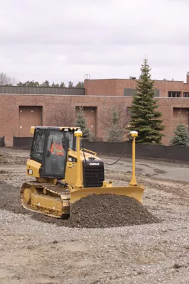 471575