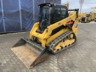 76870