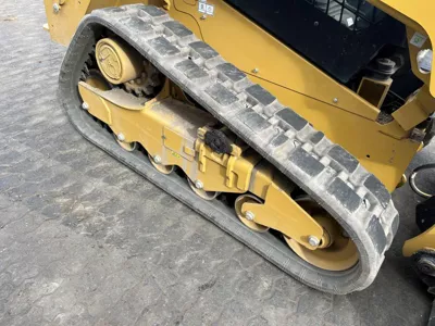 76870