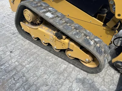 81634
