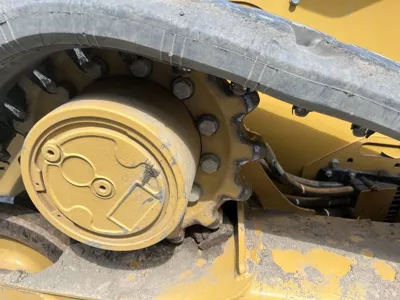 81634