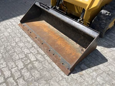 81634