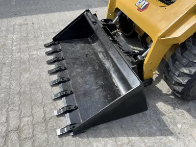 76871