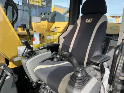 76862