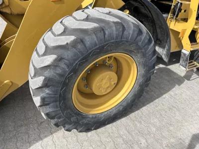 76864
