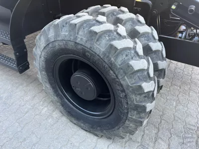 76876