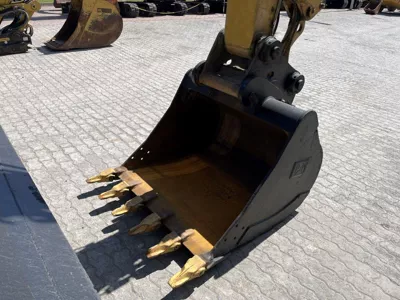 81626