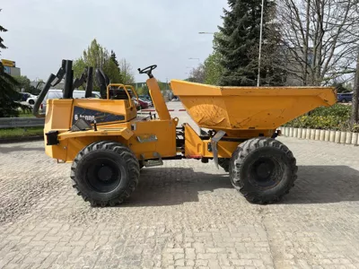 76916
